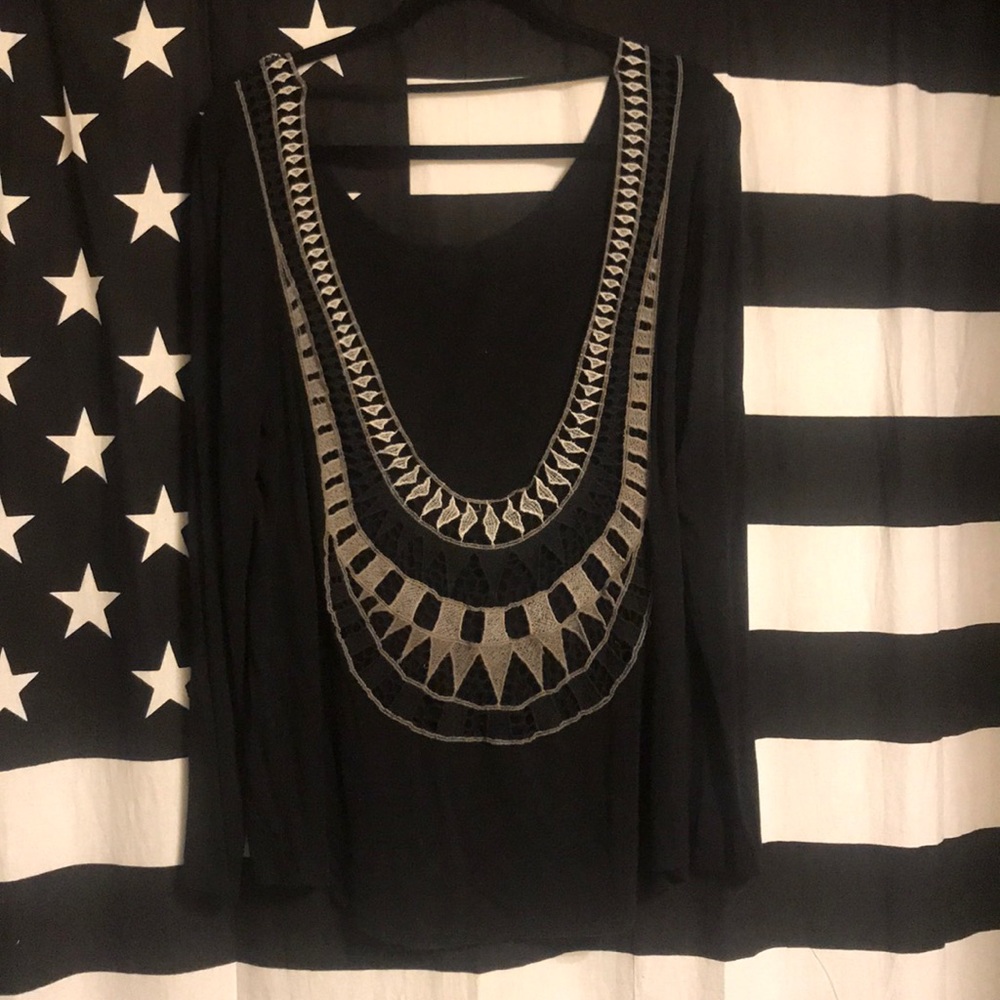 Open back BKE red top